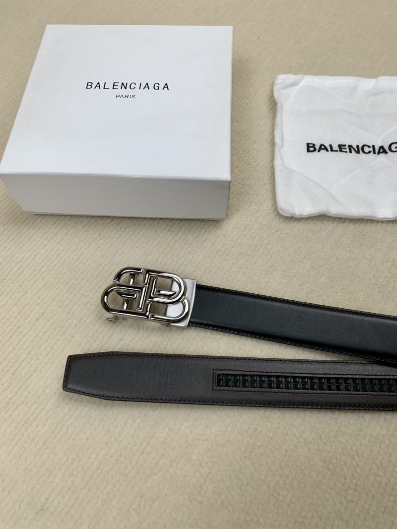 BALENCIAGA